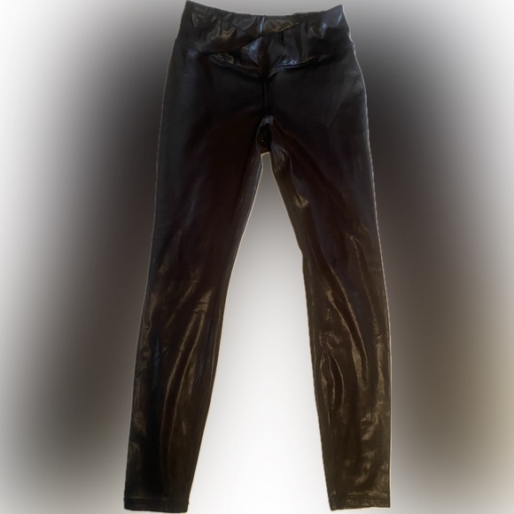 Women’s Faux Leather Leggings - Picture 1 of 3
